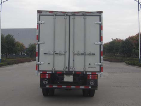 凱馬牌KMC5042XXYA33P5廂式運(yùn)輸車公告圖片