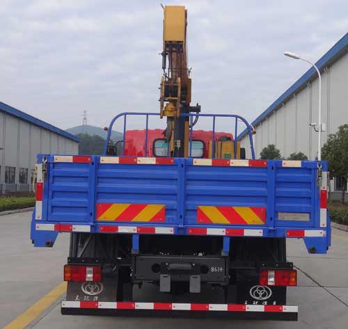 十通牌STQ5149JSQN5隨車(chē)起重運(yùn)輸車(chē)公告圖片