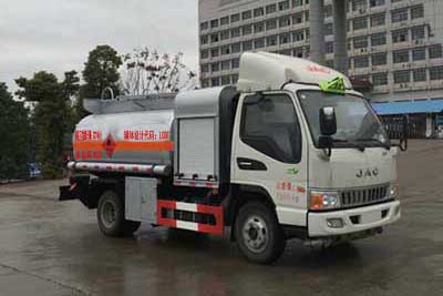 楚飛牌CLQ5070GJY5HFCF飛機(jī)加油車(chē)公告圖片