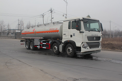 綠葉牌JYJ5317GYYE1運(yùn)油車公告圖片