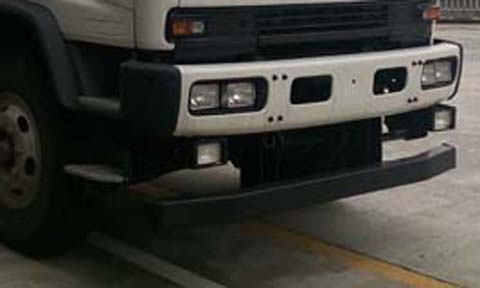 慶鈴牌QL5180XXYVSFR1J廂式運(yùn)輸車公告圖片