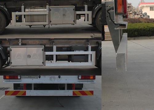 綠葉牌JYJ5325GYYE鋁合金運油車公告圖片