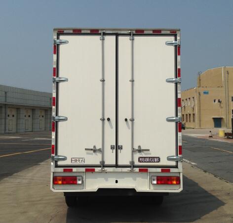 解放牌CA5040XXYP40LBEVA83純電動(dòng)廂式運(yùn)輸車公告圖片