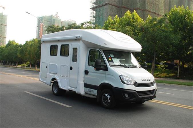 齐星牌QXC5042XLJ旅居车公告图片