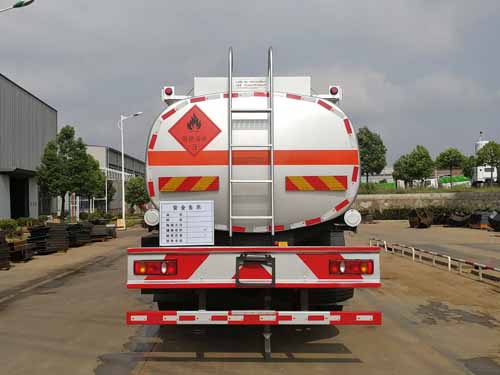 楚勝牌CSC5180GYYDV運(yùn)油車(chē)公告圖片