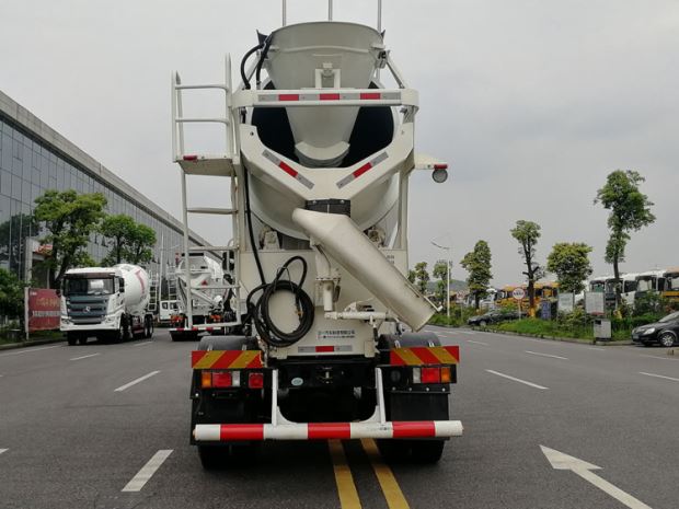 三一牌SYM5160GJB1E混凝土攪拌運(yùn)輸車公告圖片