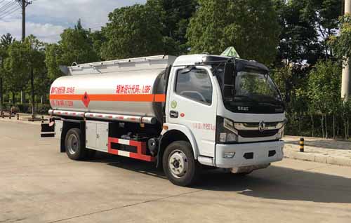 楚飞牌CLQ5120GJY6E加油车公告图片