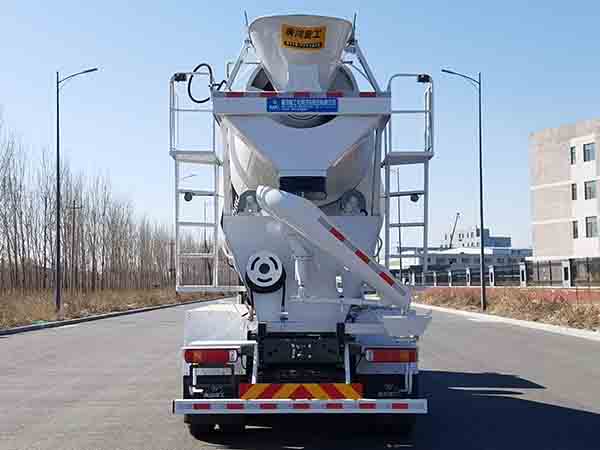 唐鴻重工牌XT5317GJBT5F10混凝土攪拌運(yùn)輸車(chē)公告圖片
