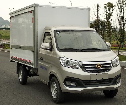 長(zhǎng)安牌SC5031XYKTMD61翼開(kāi)啟廂式車(chē)公告圖片