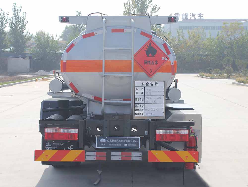 岱陽牌TAG5070GJYT加油車公告圖片