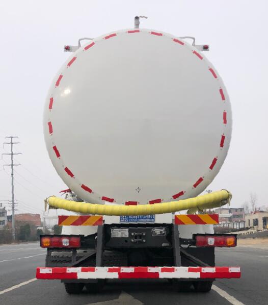 丰霸牌STD5250GFLSX6低密度粉粒物料运输车公告图片