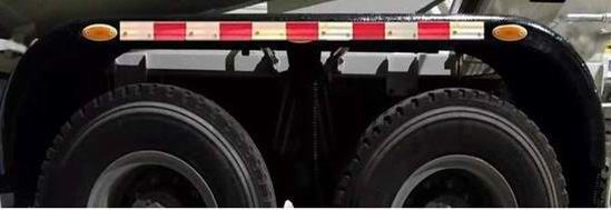 徐工牌XZS5318GJBB2混凝土攪拌運(yùn)輸車公告圖片