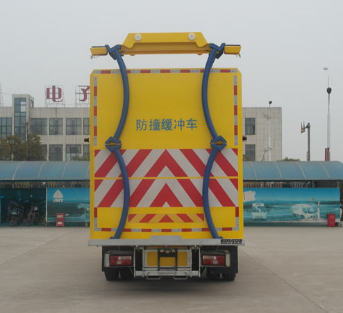 江铃江特牌JMT5101TFZXK26防撞缓冲车公告图片