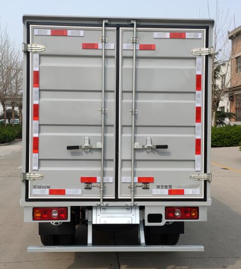 長安牌SC5031XXYDBAG6廂式運(yùn)輸車公告圖片