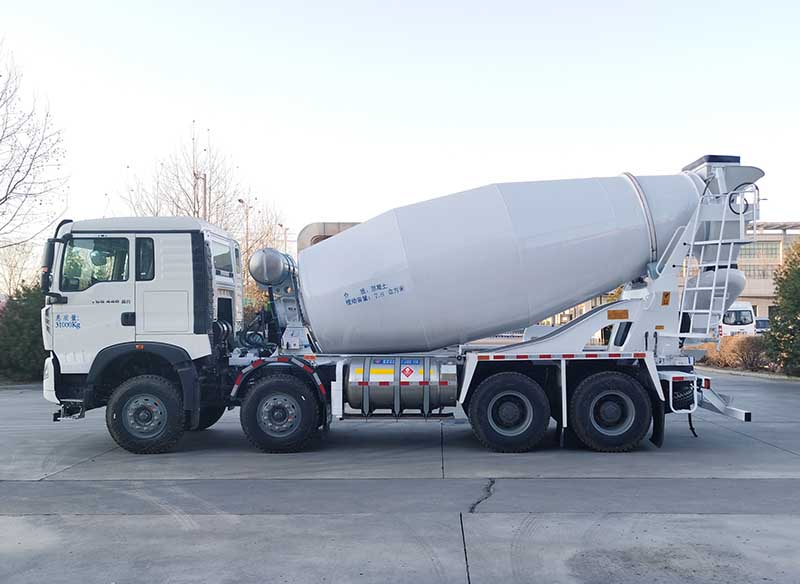 唐鴻重工牌XT5310GJBT522L混凝土攪拌運(yùn)輸車(chē)公告圖片