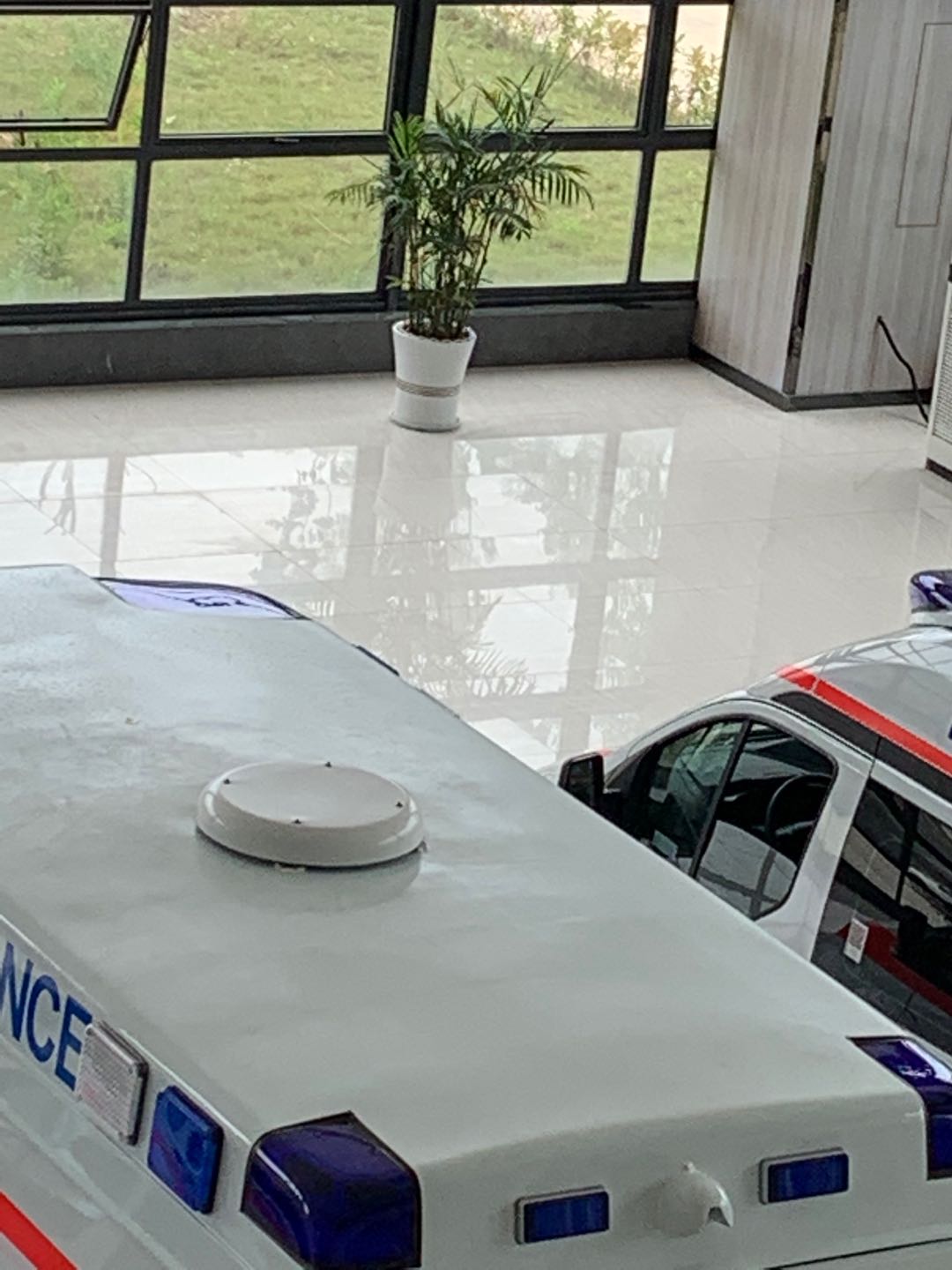 亞寧牌NW5040XYL6體檢醫(yī)療車公告圖片