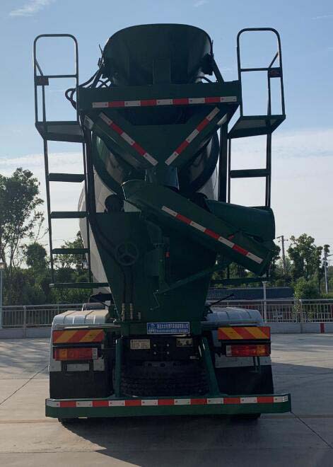 大力牌DLQ5310GJBSX5混凝土攪拌運(yùn)輸車(chē)公告圖片