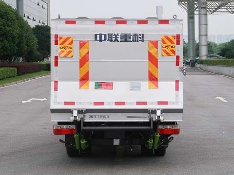 中联牌ZBH5031XTYEQE6密闭式桶装垃圾车公告图片