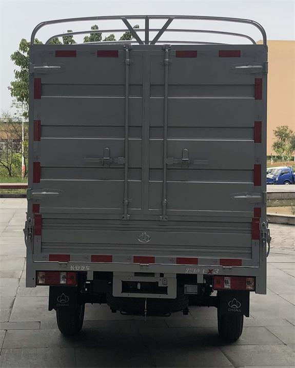 長安牌SC5021CCYNGD6B1倉柵式運(yùn)輸車公告圖片