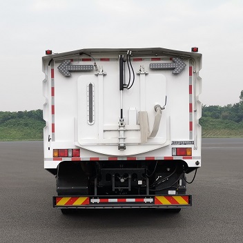 開(kāi)沃牌NJL5180TXSBEV2純電動(dòng)洗掃車公告圖片