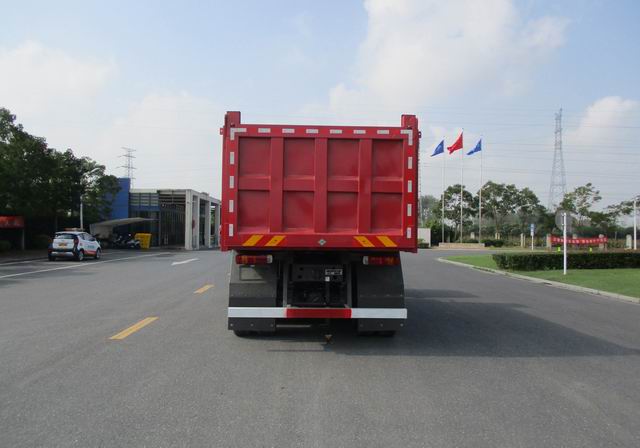 豪沃牌ZZ5317ZLJV256HF1L自卸式垃圾车公告图片