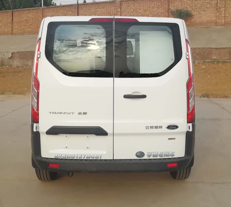 宇通牌ZK5031XYBQ61運(yùn)兵車公告圖片