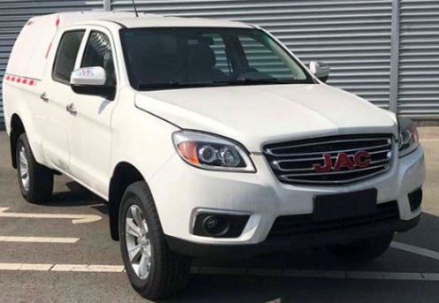 江淮牌HFC5037XXYDELSS廂式運輸車公告圖片