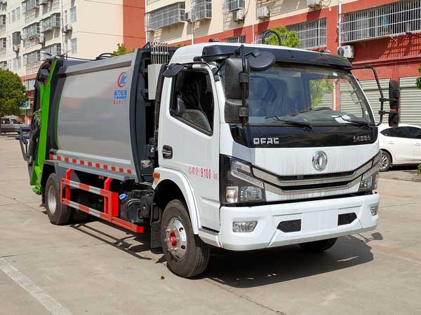 程力威牌CLW5091ZYS6壓縮式垃圾車公告圖片