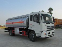 运油车