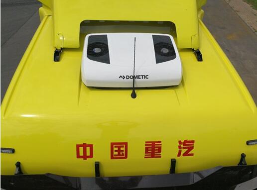 汕德卡牌ZZ5316CCYV466HE1倉柵式運(yùn)輸車公告圖片