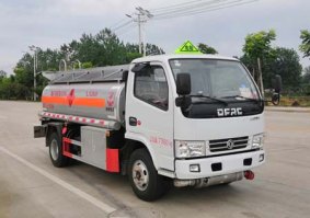 运油车
