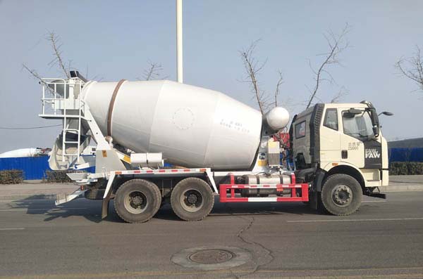 唐鸿重工牌XT5251GJBCA33E混凝土搅拌运输车公告图片