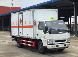 大力牌DLQ5043XQYJX爆破器材运输车