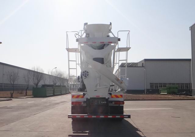 豪沃牌ZZ5317GJBV3867F1混凝土攪拌運輸車公告圖片