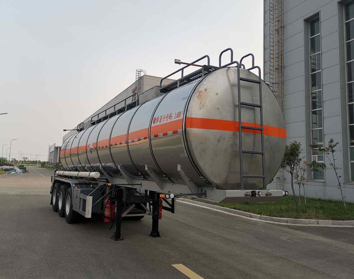 天明牌10.9米30.6吨3轴腐蚀性物品罐式运输半挂车(TM9409GFWYL2)