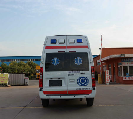 春星牌ZZT5040XJH-6救護(hù)車公告圖片