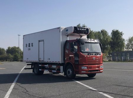 解放牌CA5180XLCP62M2L4E6冷藏車(chē)公告圖片