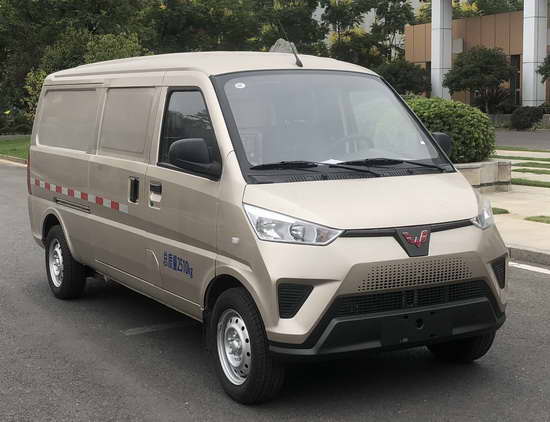 五菱牌GXA5032XXYBEV純電動廂式運輸車公告圖片