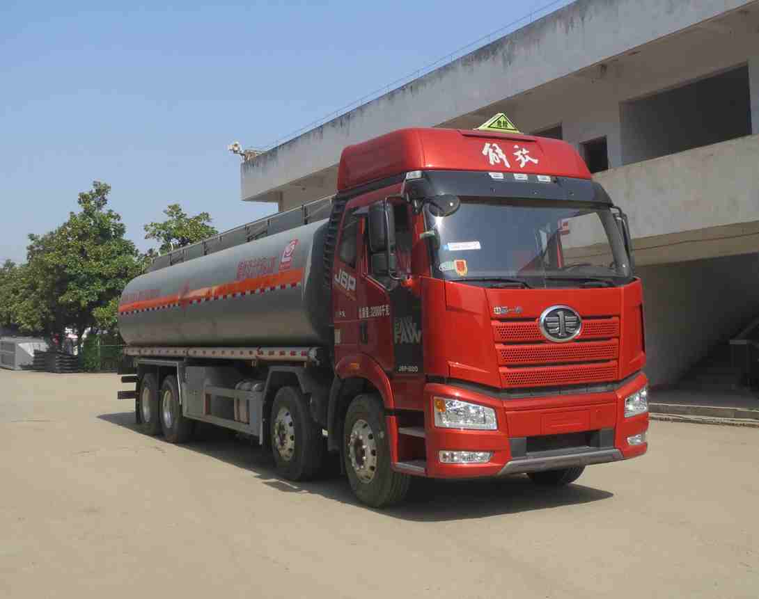 醒獅牌SLS5320GYYC6A運(yùn)油車公告圖片