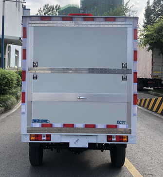 瑞馳牌CRC5030XYKDC-BEV純電動(dòng)翼開啟廂式車公告圖片