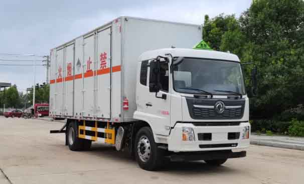 旺龙威牌WLW5180XZWD6杂项危险物品厢式运输车公告图片