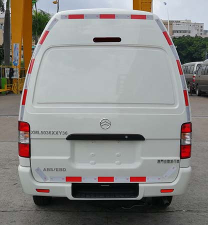 金旅牌XML5036XXY36廂式運(yùn)輸車公告圖片