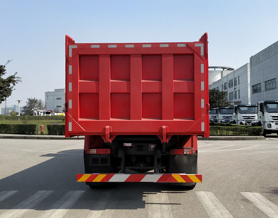 紅巖牌CQ5317ZLJHD12426自卸式垃圾車(chē)公告圖片