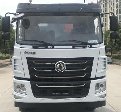 凱力風牌KLF5182ZYSE6壓縮式垃圾車公告圖片