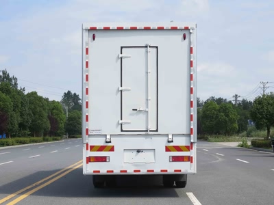 新東日牌YZR5210XWTLZ6舞臺車公告圖片