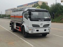 专威牌HTW5127GJYEQ加油车