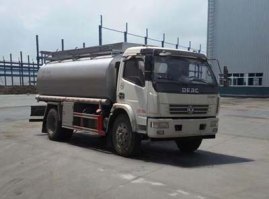 专威牌HTW5127TGYE供液车