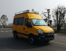 工程车