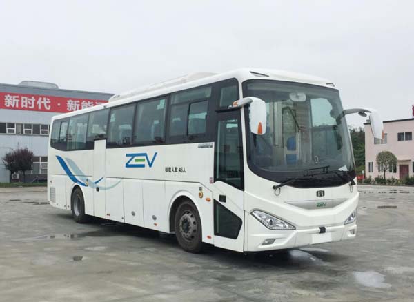 中植汽车牌11米24-46座纯电动客车(CDL6110LRBEV5)