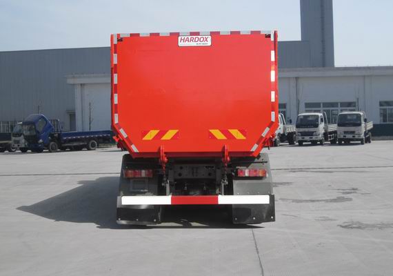 汕德卡牌ZZ5316ZLJN306MF1自卸式垃圾車公告圖片